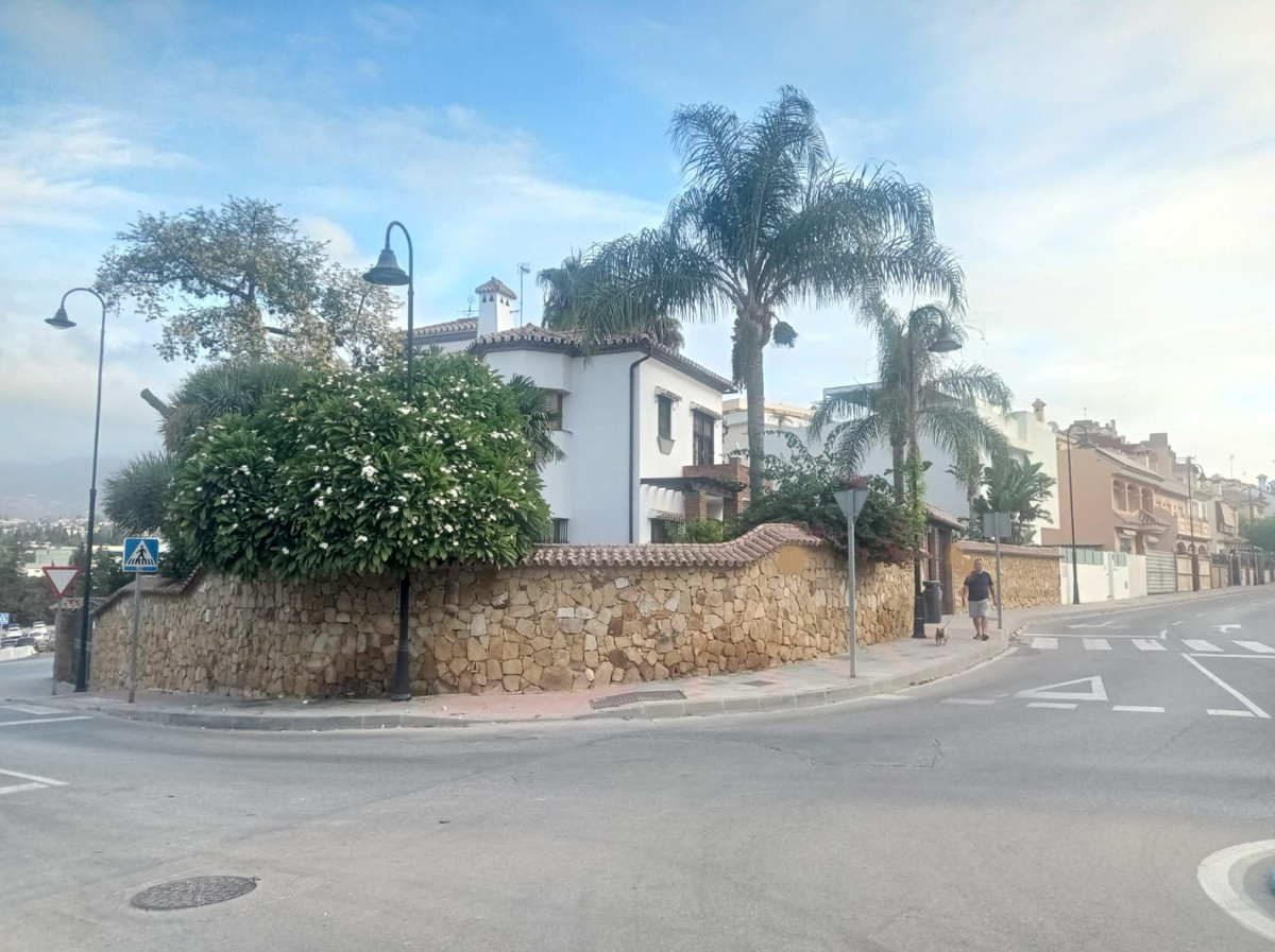 5 Bed Townhouse for sale in Mijas Costa Del Sol, Málaga, Spain
