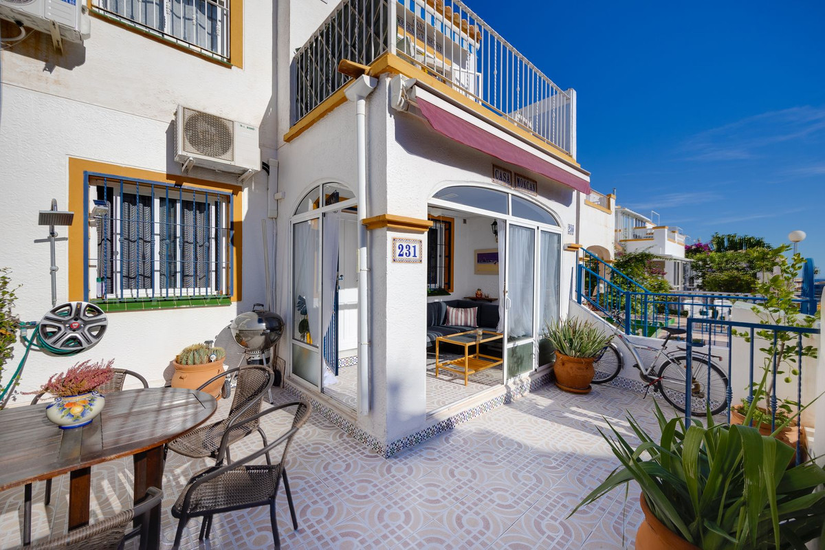 3 Bed Apartment for sale in Orihuela Costa Costa Blanca, Alicante, Spain
