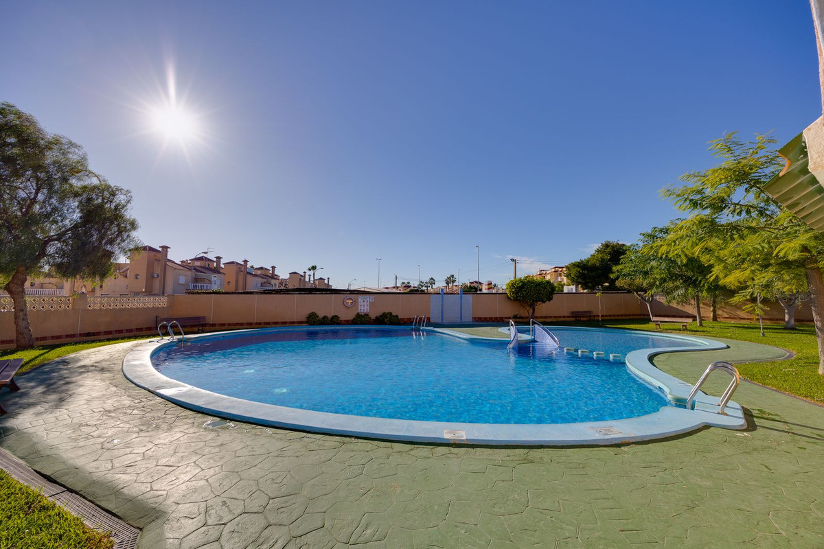 3 Bed Apartment for sale in Orihuela Costa Costa Blanca, Alicante, Spain