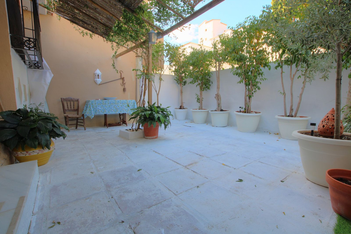 Se vende Pareada de 4 dormitorios en Costa Del Sol, Málaga, España