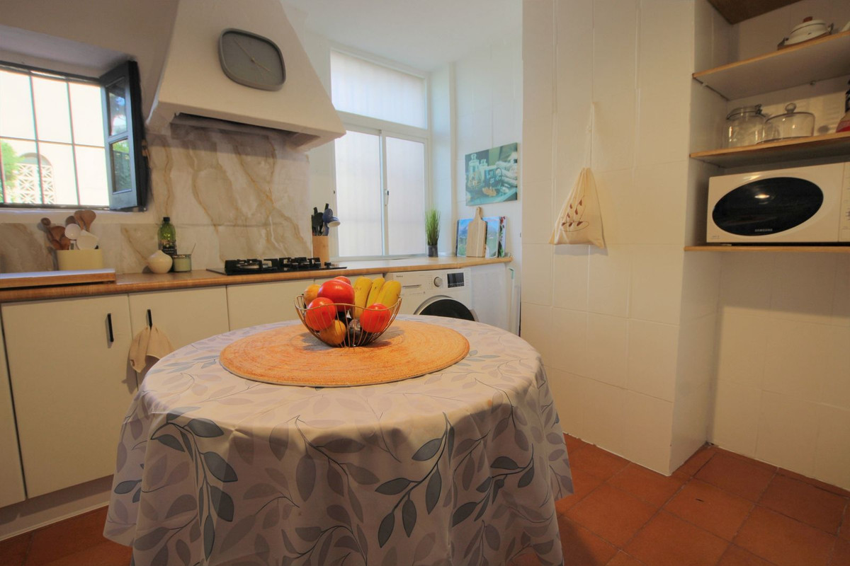 Se vende Pareada de 4 dormitorios en Costa Del Sol, Málaga, España