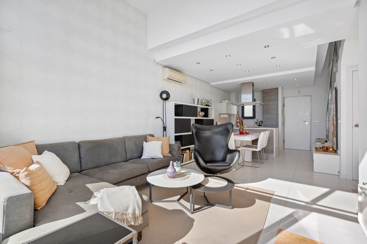 3 Bed Townhouse for sale in Torrevieja Costa Blanca, Alicante, Spain