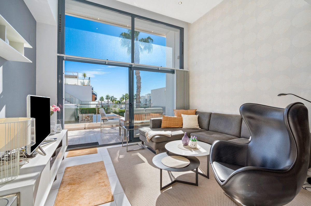 3 Bed Townhouse for sale in Torrevieja Costa Blanca, Alicante, Spain