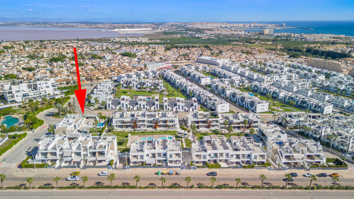 3 Bed Townhouse for sale in Torrevieja Costa Blanca, Alicante, Spain