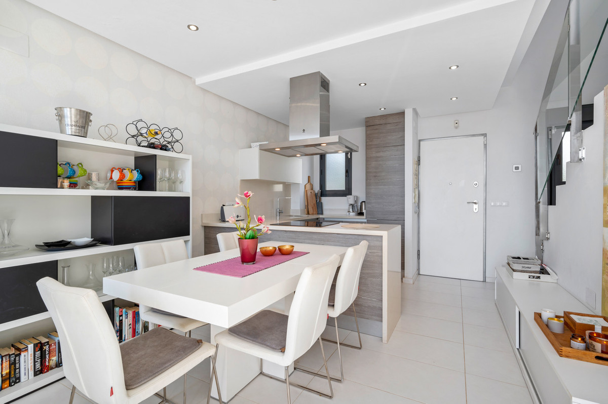 3 Bed Townhouse for sale in Torrevieja Costa Blanca, Alicante, Spain
