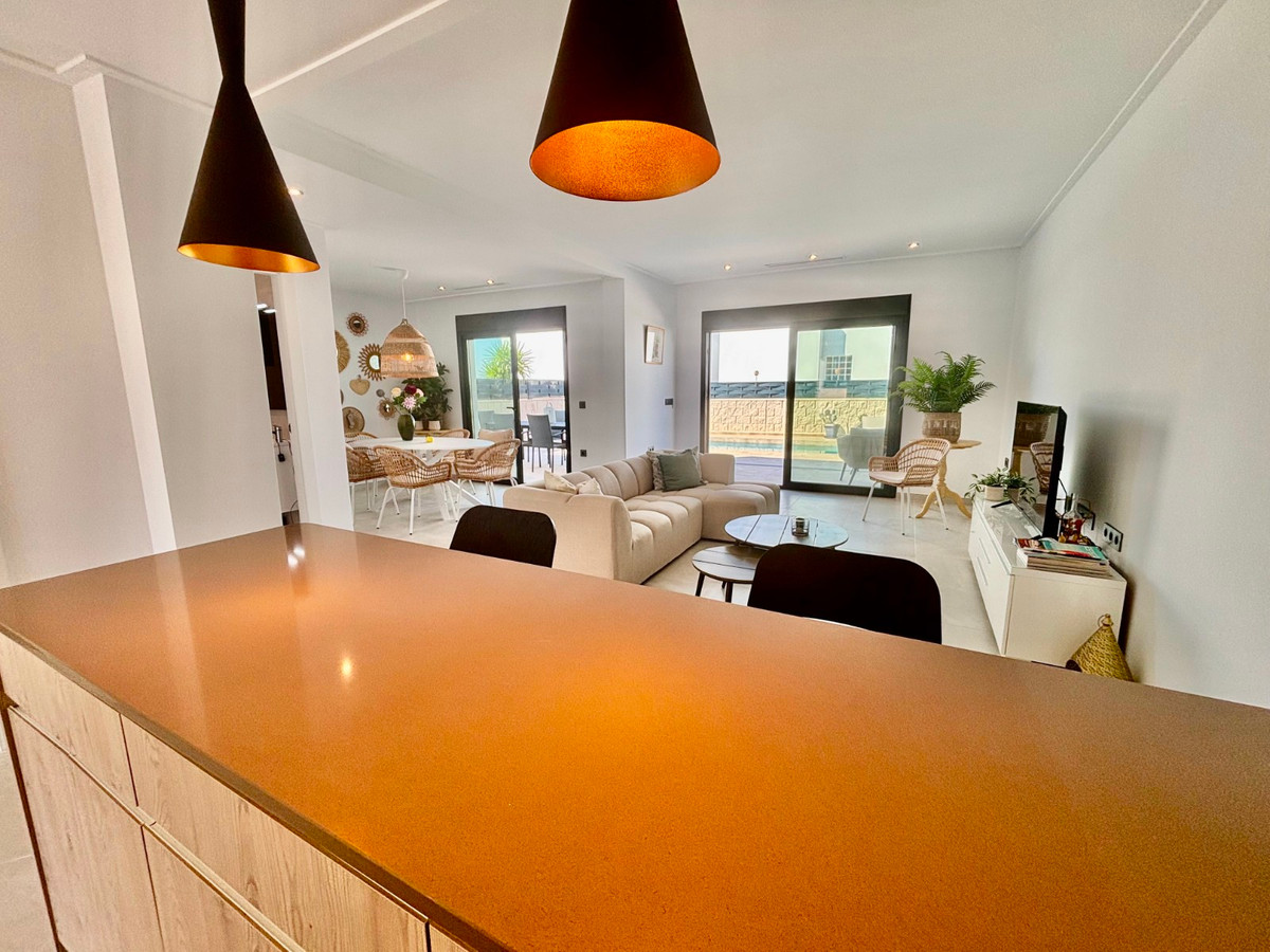 2 Bed Townhouse for sale in Benijofar Costa Blanca, Alicante, Spain