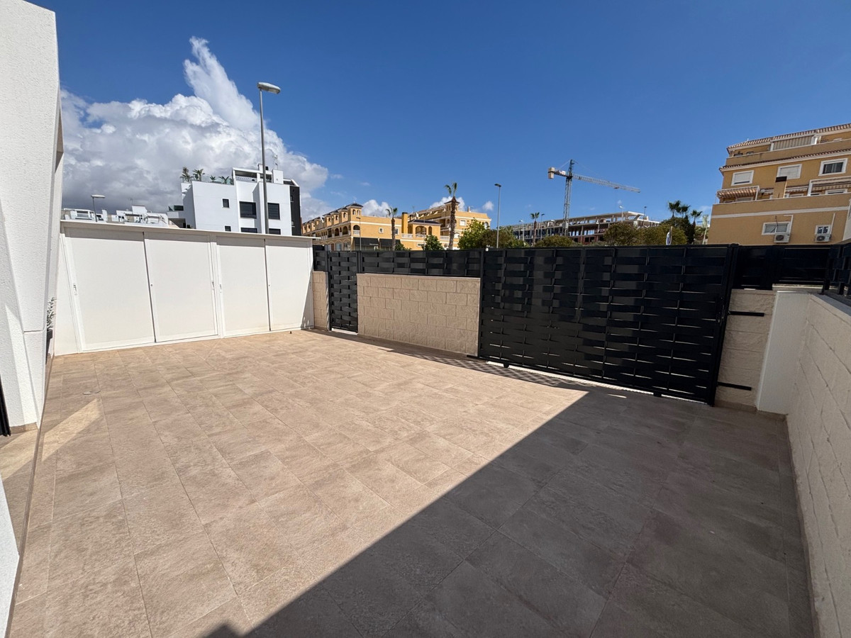 2 Bed Townhouse for sale in Benijofar Costa Blanca, Alicante, Spain