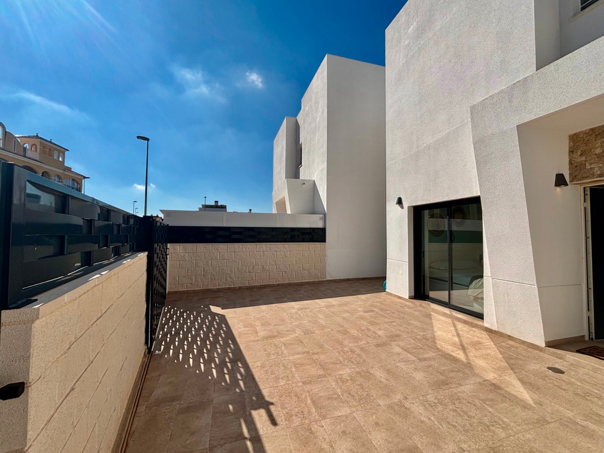 2 Bed Townhouse for sale in Benijofar Costa Blanca, Alicante, Spain