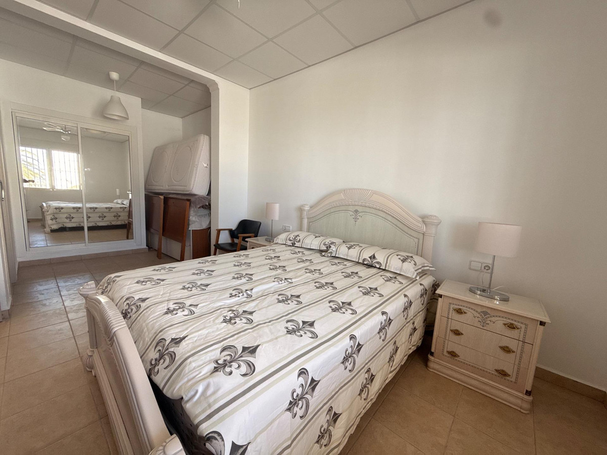 Se vende Bungalow de 4 dormitorios en Costa Blanca, Alicante, España