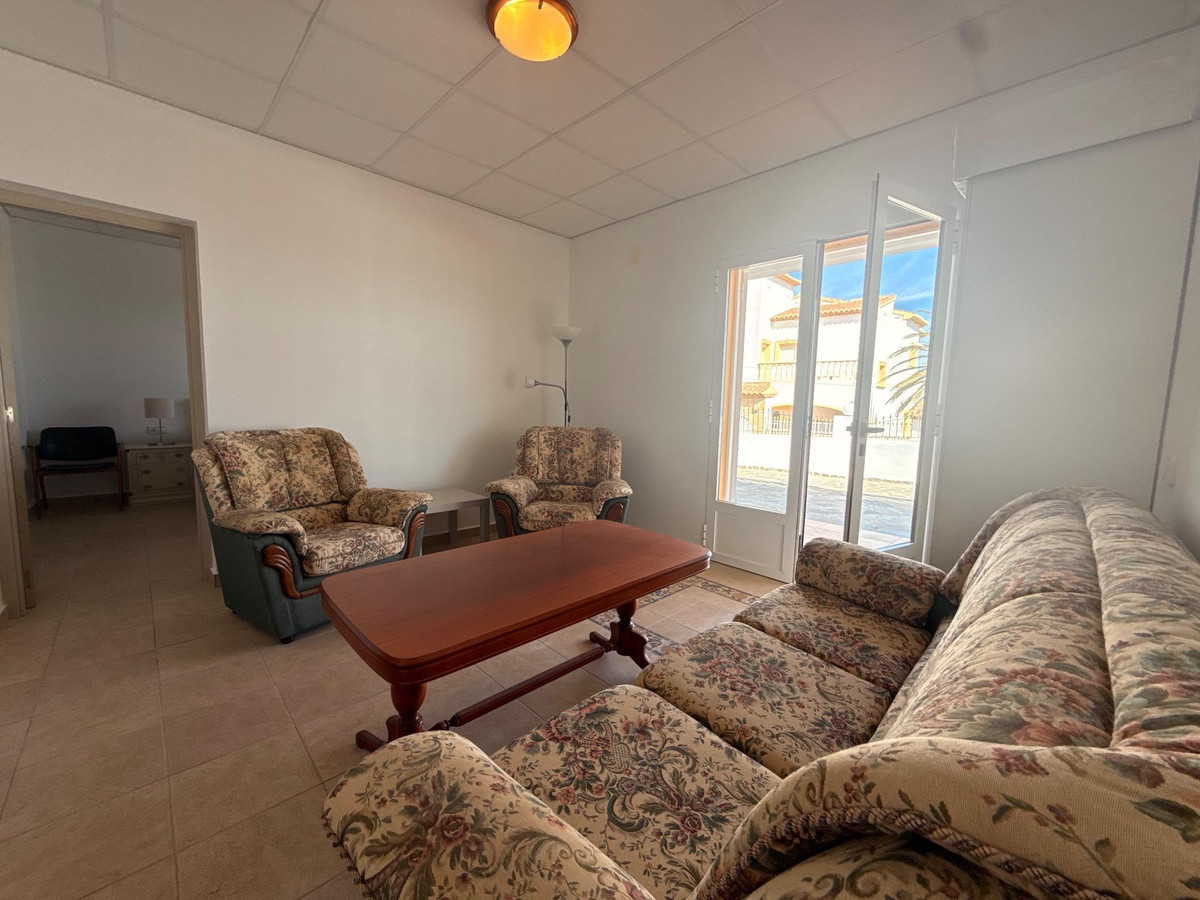 Se vende Bungalow de 4 dormitorios en Costa Blanca, Alicante, España