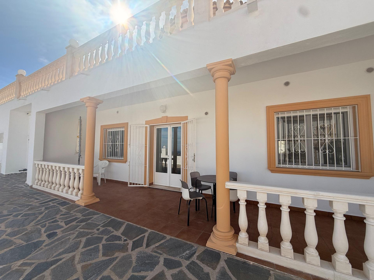 Se vende Bungalow de 4 dormitorios en Costa Blanca, Alicante, España