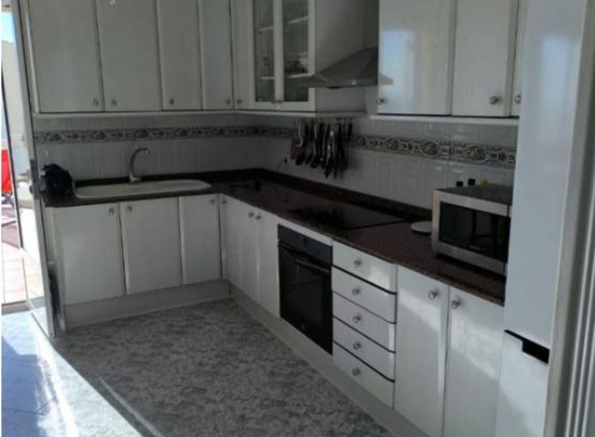 Se vende Bungalow de 4 dormitorios en Costa Blanca, Alicante, España