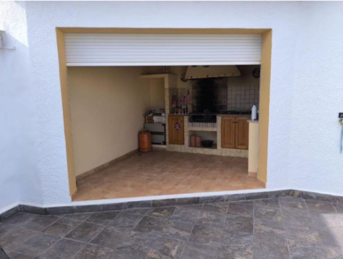 Se vende Bungalow de 4 dormitorios en Costa Blanca, Alicante, España