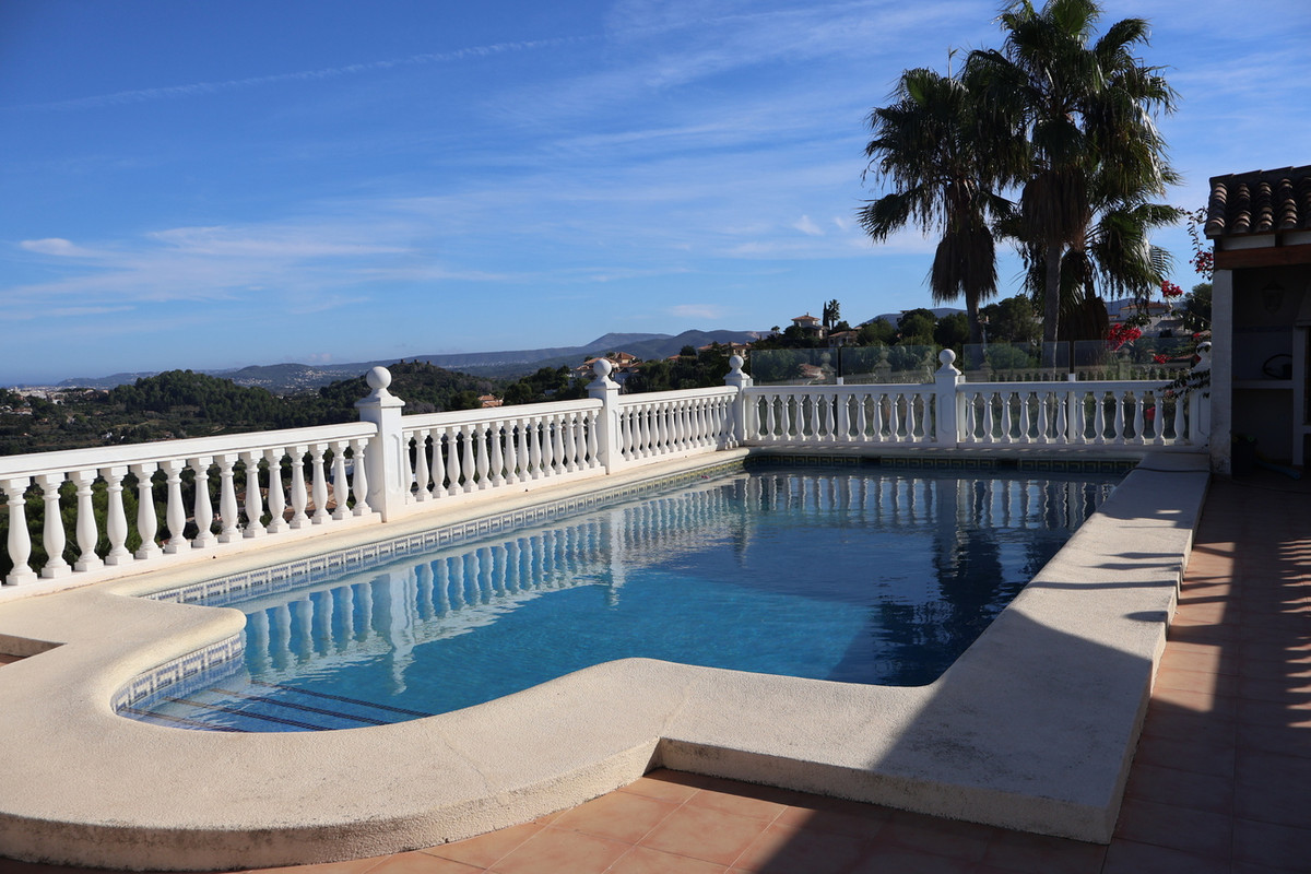 3 Bed Townhouse for sale in La Sella Golf Costa Blanca, Alicante, Spain