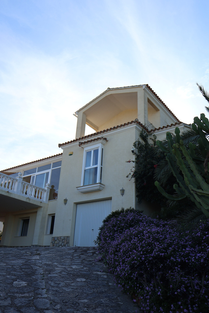 3 Bed Townhouse for sale in La Sella Golf Costa Blanca, Alicante, Spain
