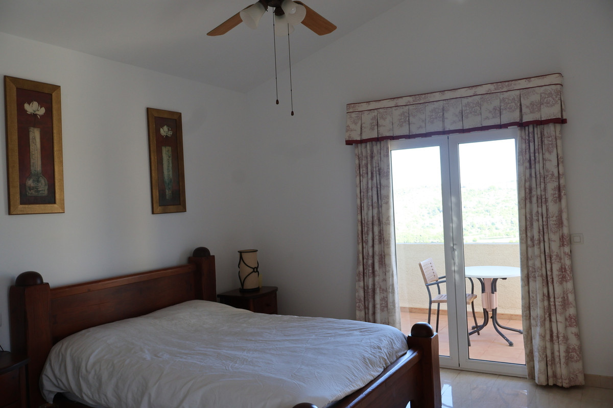 3 Bed Townhouse for sale in La Sella Golf Costa Blanca, Alicante, Spain