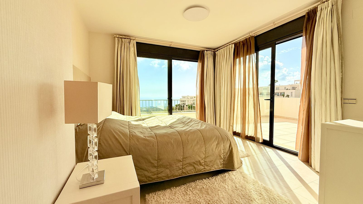 3 Bed Apartment for sale in Altos De Los Monteros Costa Del Sol, Málaga, Spain