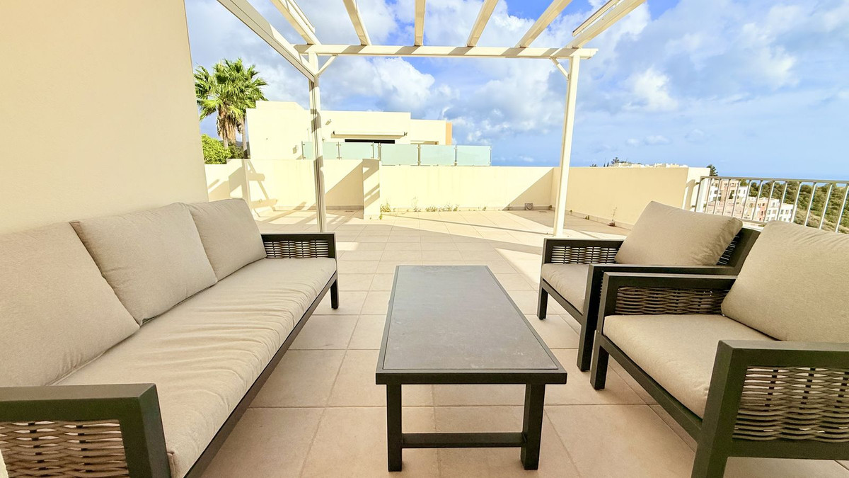 3 Bed Apartment for sale in Altos De Los Monteros Costa Del Sol, Málaga, Spain
