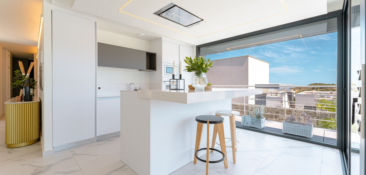 Se vende Villa - Chalet de 5 dormitorios en Costa Blanca, Alicante, España