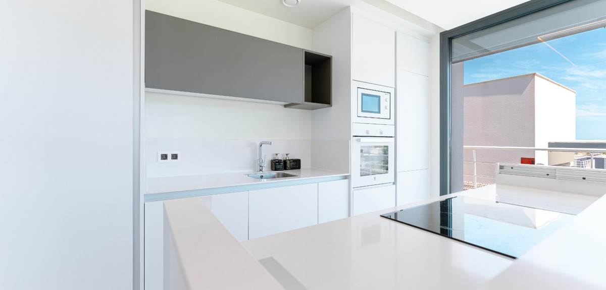 Se vende Villa - Chalet de 5 dormitorios en Costa Blanca, Alicante, España