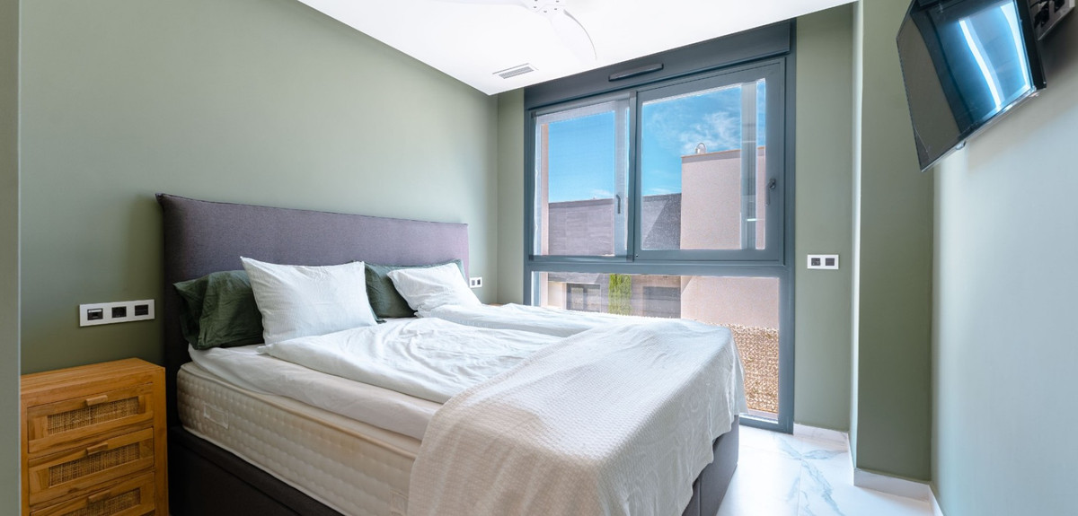 Se vende Villa - Chalet de 5 dormitorios en Costa Blanca, Alicante, España