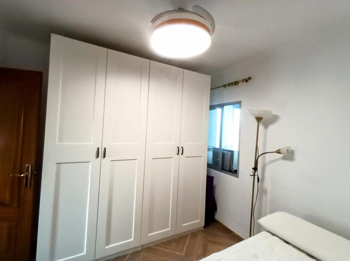 3 Bed Apartment for sale in Martiricos Málaga Ciudad, Málaga, Spain