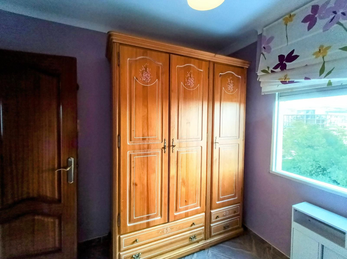 3 Bed Apartment for sale in Martiricos Málaga Ciudad, Málaga, Spain