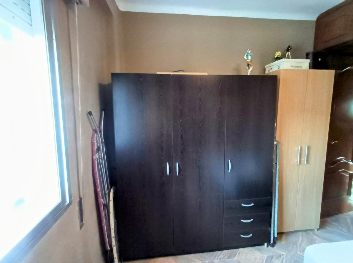 3 Bed Apartment for sale in Martiricos Málaga Ciudad, Málaga, Spain