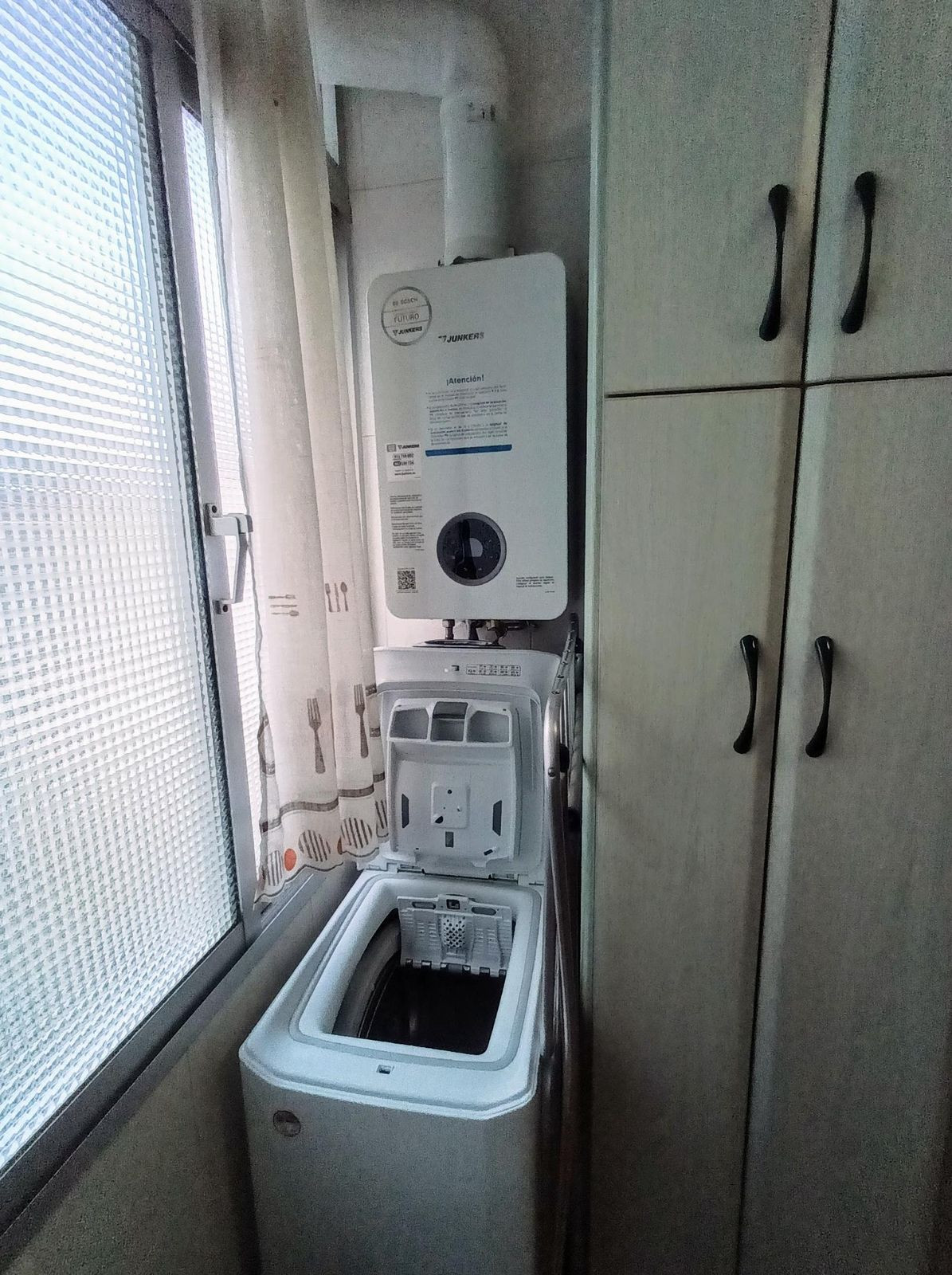 3 Bed Apartment for sale in Martiricos Málaga Ciudad, Málaga, Spain