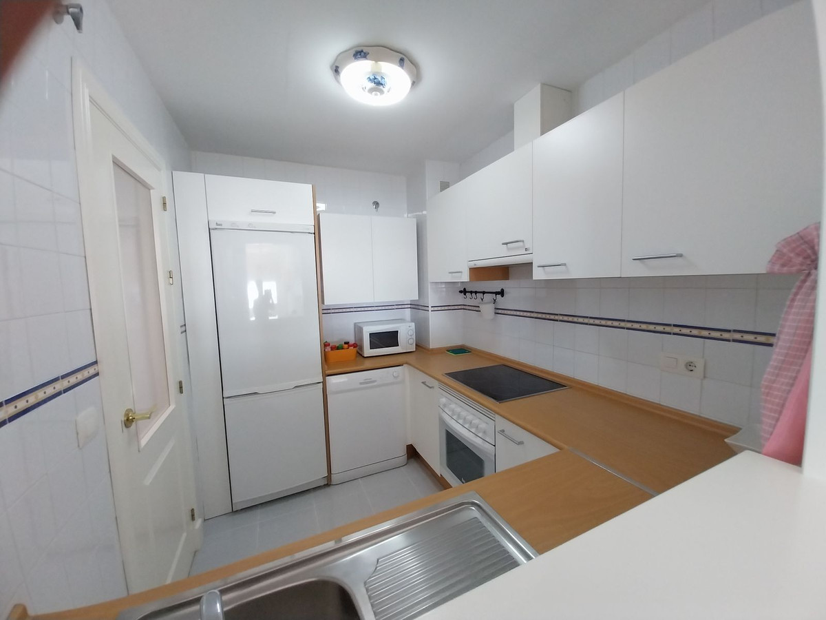 2 Bed Apartment for sale in Calahonda Costa Del Sol, Málaga, Spain