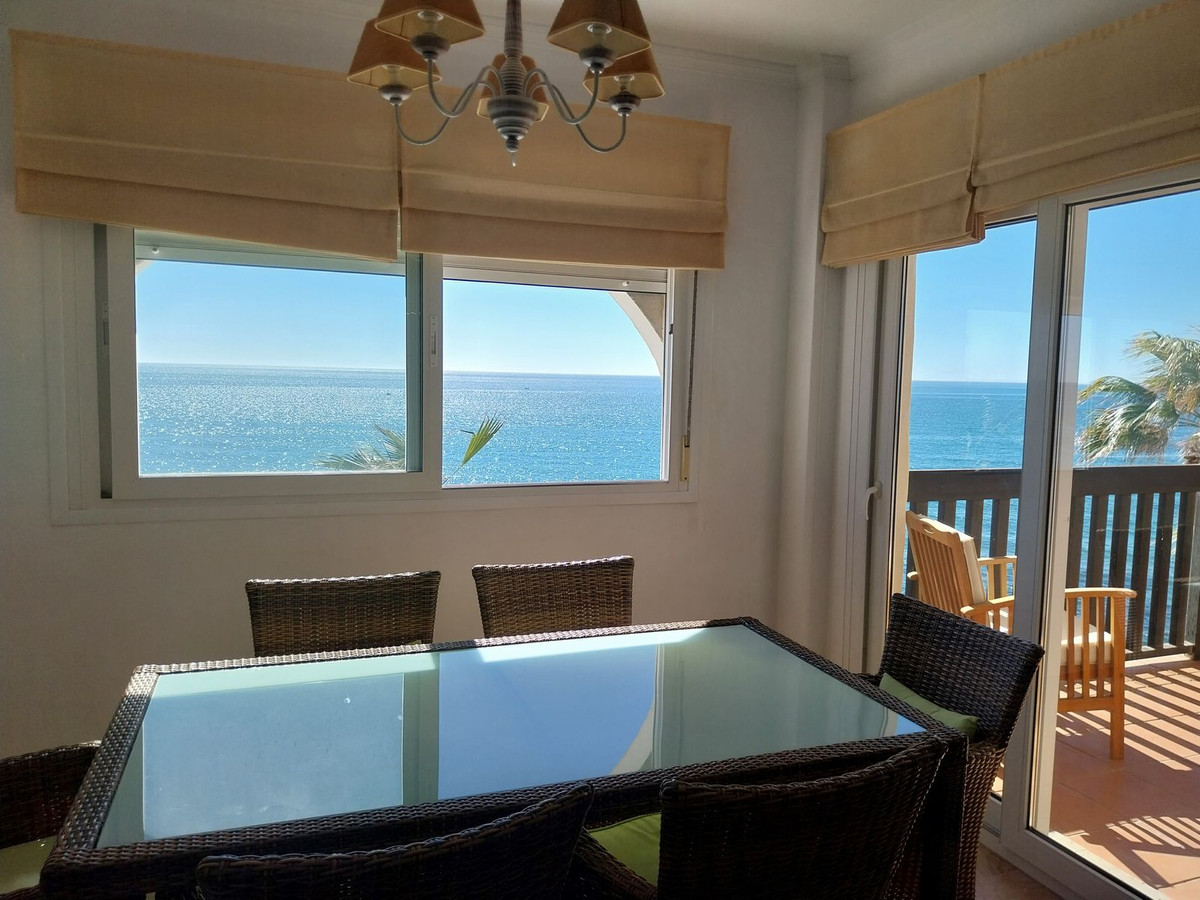 2 Bed Apartment for sale in Calahonda Costa Del Sol, Málaga, Spain