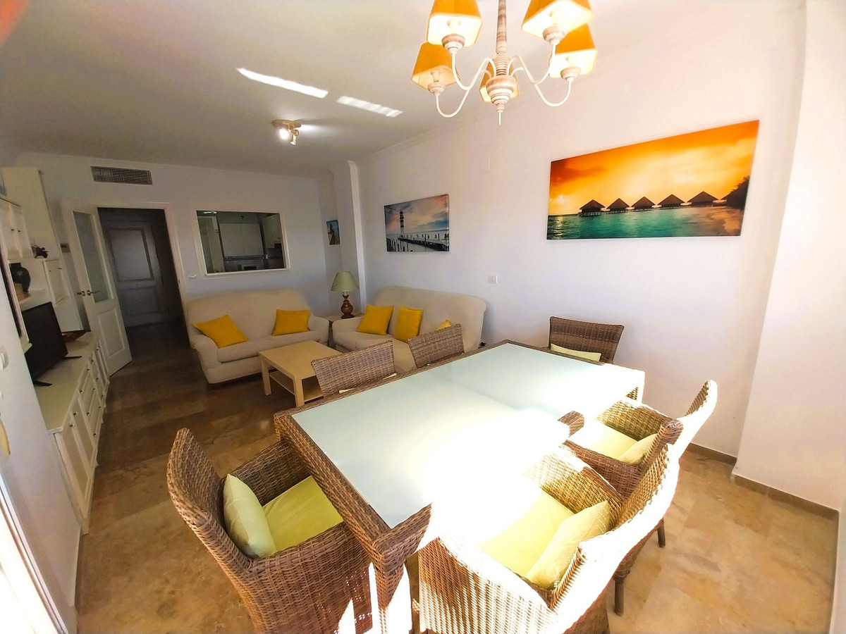 2 Bed Apartment for sale in Calahonda Costa Del Sol, Málaga, Spain