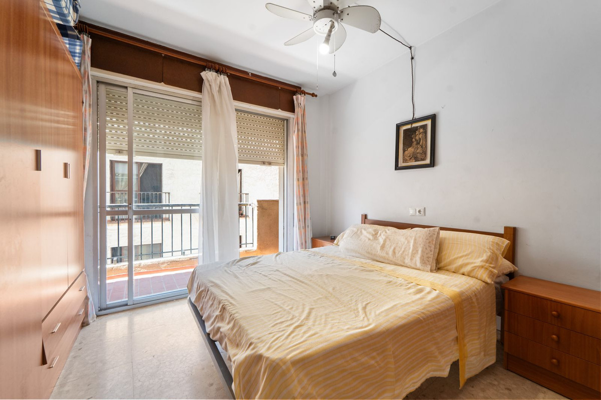 2 Bed Apartment for sale in Fuengirola Costa Del Sol, Málaga, Spain