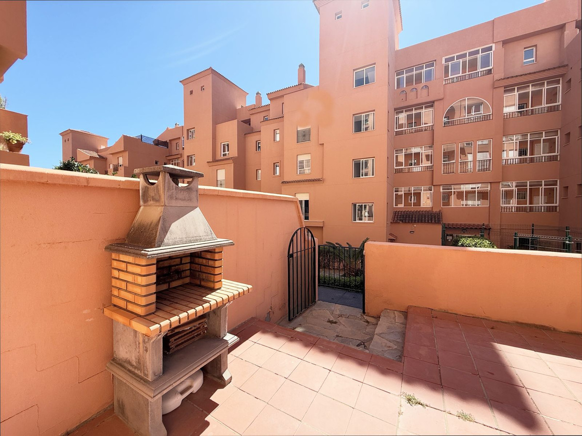 Se vende Apartamento Planta Baja de 2 dormitorios en Costa Del Sol, Málaga, España