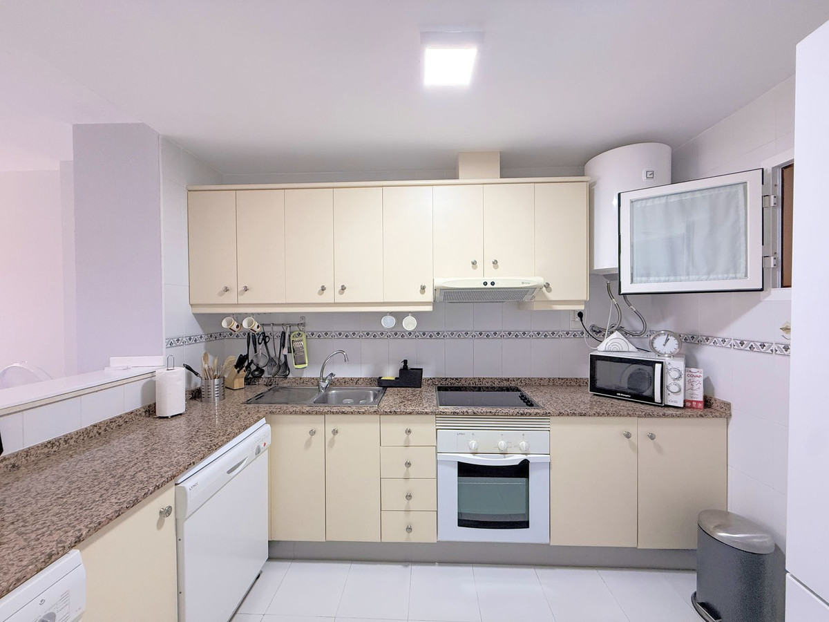 Se vende Apartamento Planta Baja de 2 dormitorios en Costa Del Sol, Málaga, España