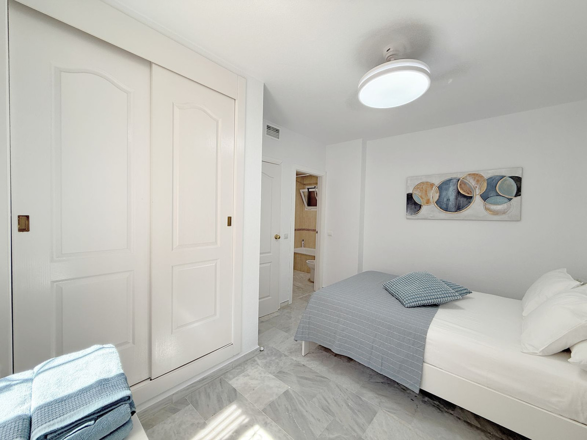 Se vende Apartamento Planta Baja de 2 dormitorios en Costa Del Sol, Málaga, España