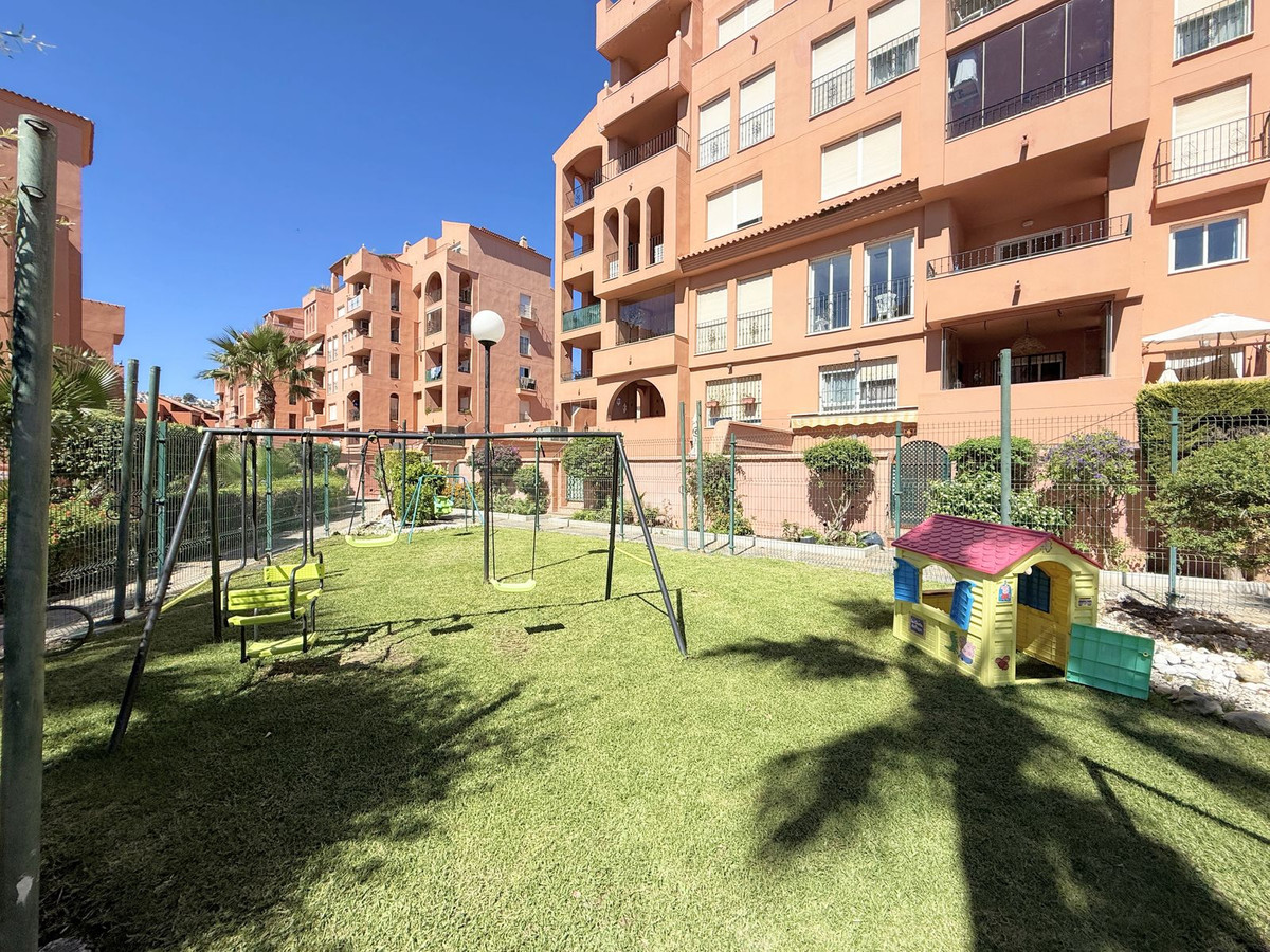 Se vende Apartamento Planta Baja de 2 dormitorios en Costa Del Sol, Málaga, España