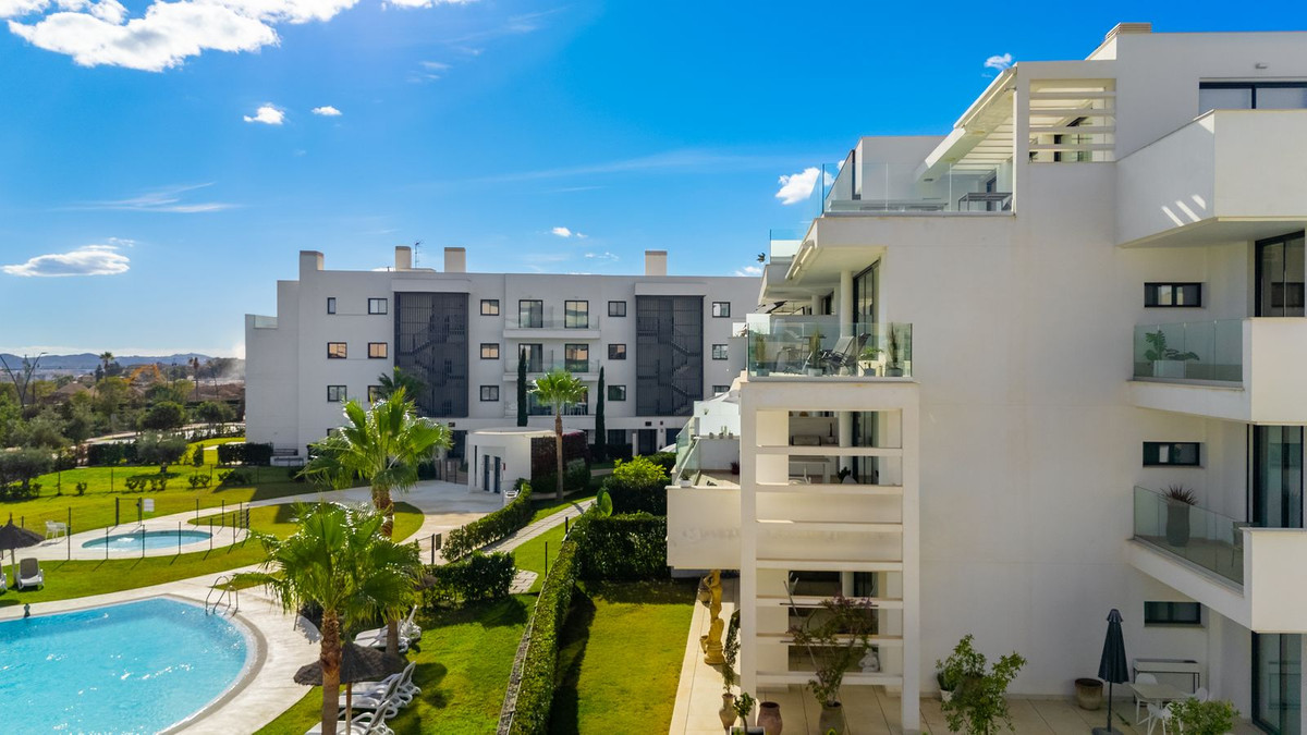 Se vende Apartamento Planta Media de 3 dormitorios en Costa Del Sol, Málaga, España