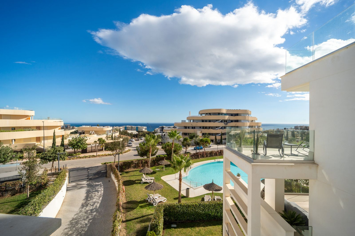 Se vende Apartamento Planta Media de 3 dormitorios en Costa Del Sol, Málaga, España
