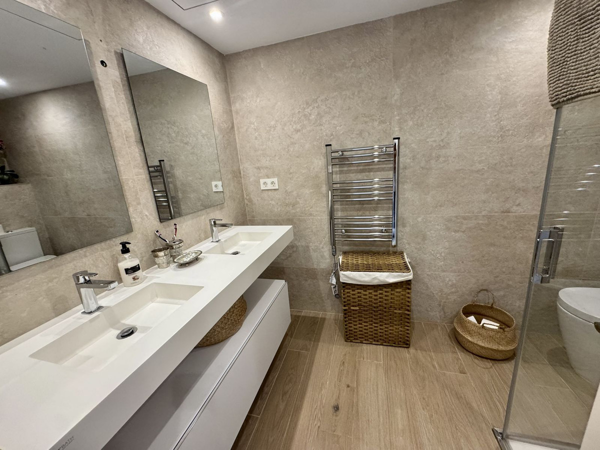 4 Bed Apartment for sale in Guadalmina Baja Costa Del Sol, Málaga, Spain