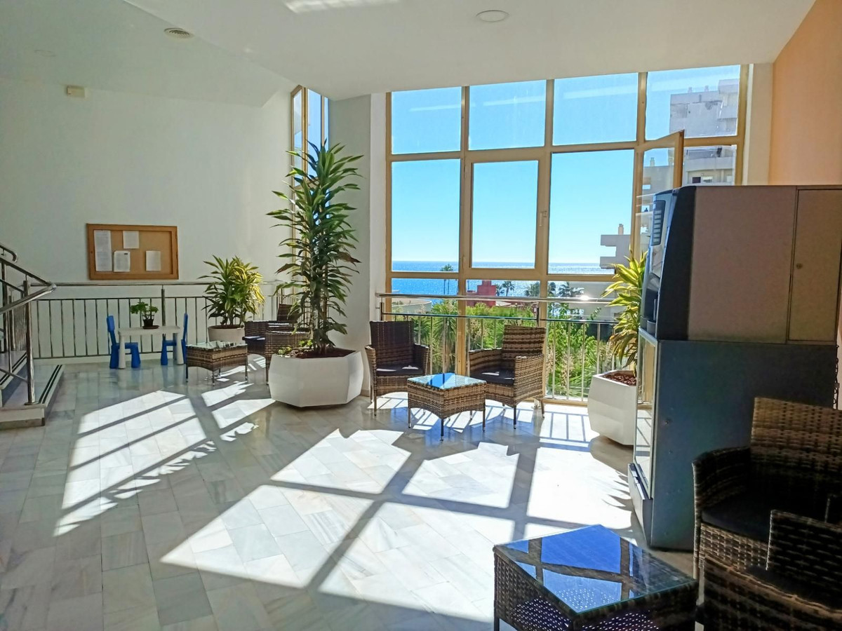 Se vende Estudio Planta Media  en Costa Del Sol, Málaga, España