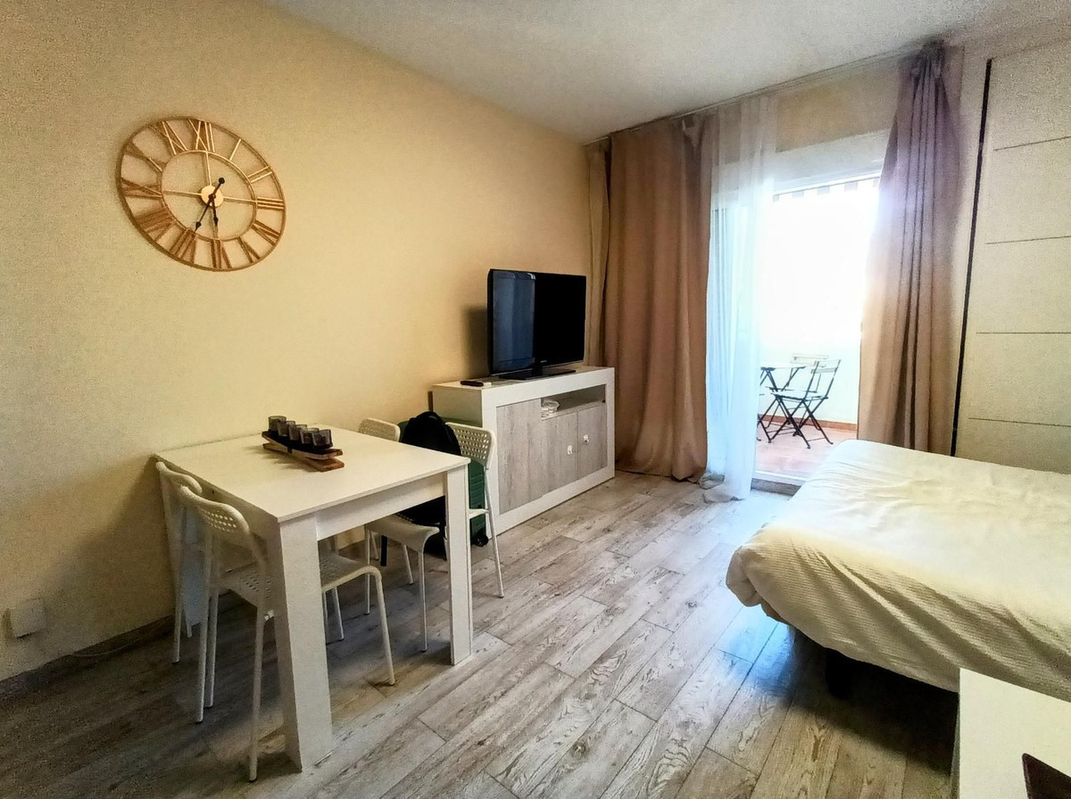 Se vende Estudio Planta Media  en Costa Del Sol, Málaga, España