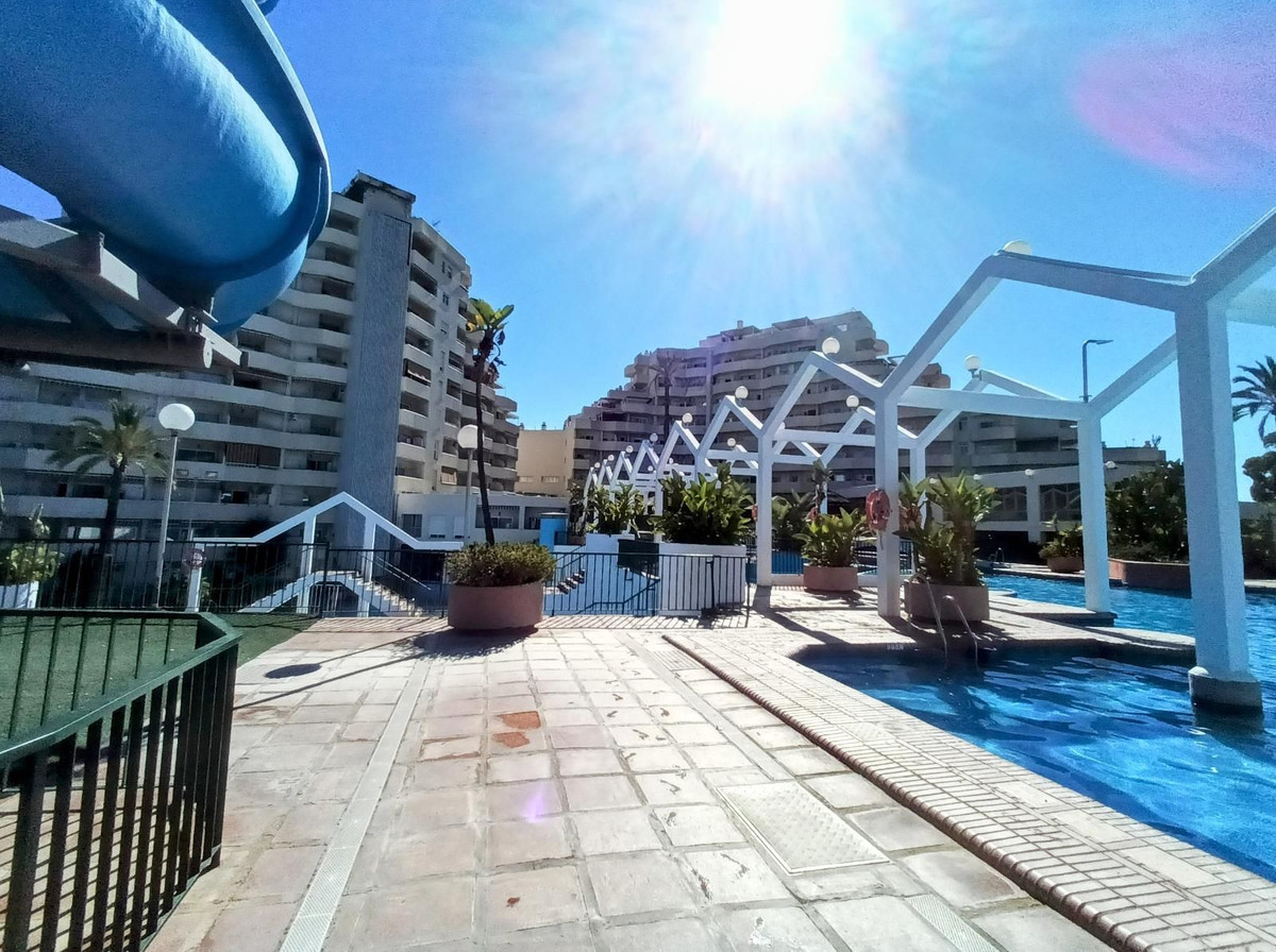 Se vende Estudio Planta Media  en Costa Del Sol, Málaga, España