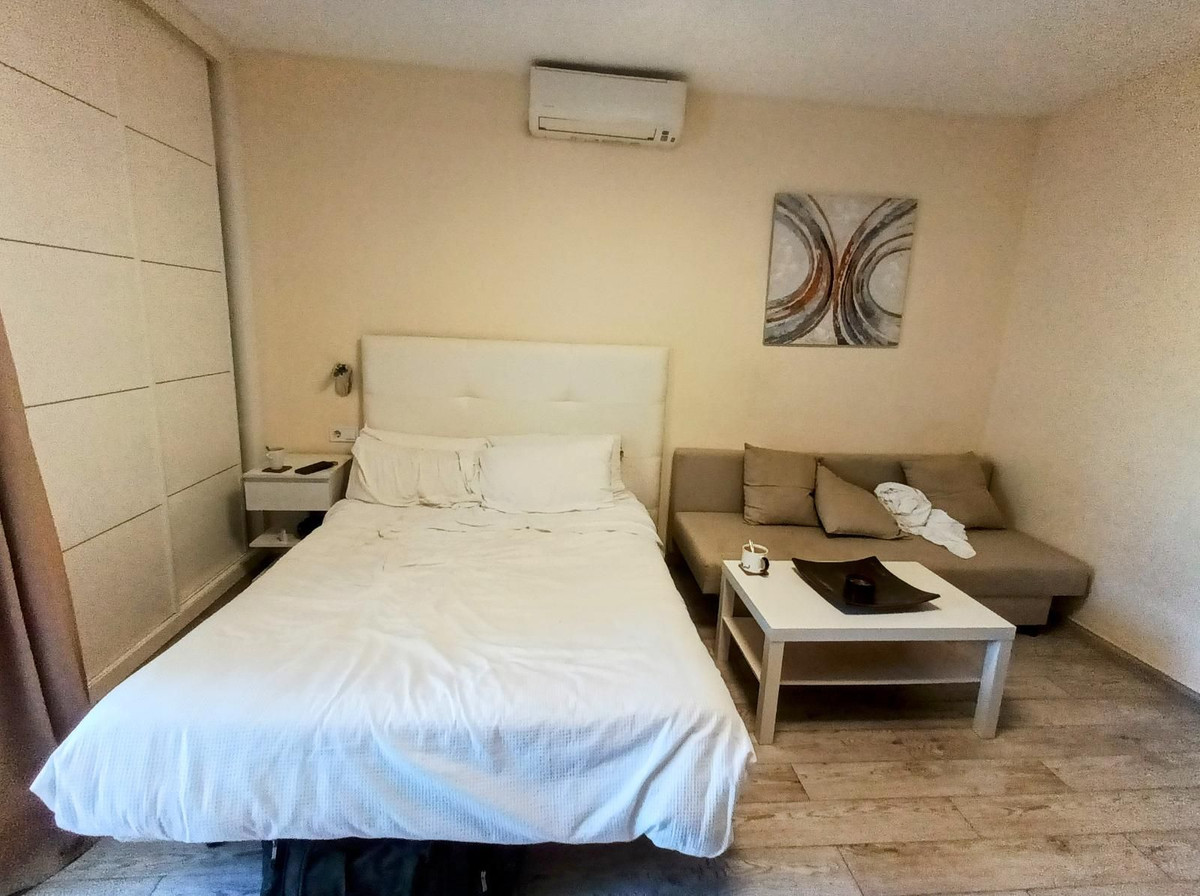 Se vende Estudio Planta Media  en Costa Del Sol, Málaga, España