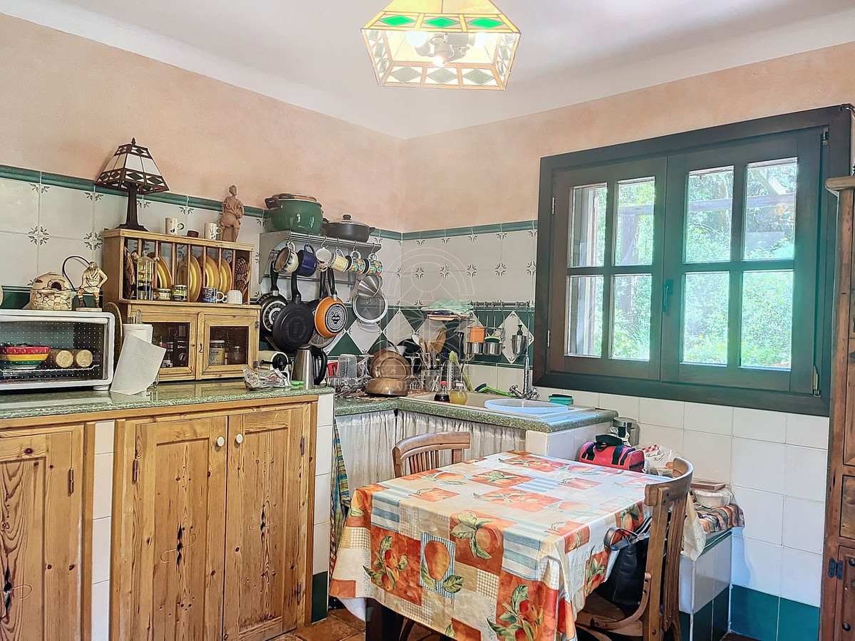 4 Bed Townhouse for sale in Comares Costa Del Sol East, Málaga, Spain