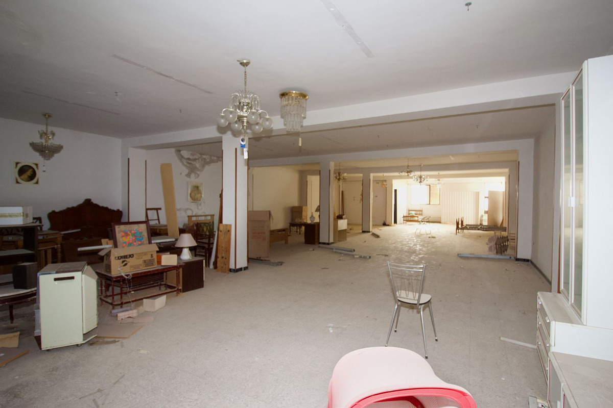 Commercial unit for sale in Coín Costa Del Sol, Málaga, Spain