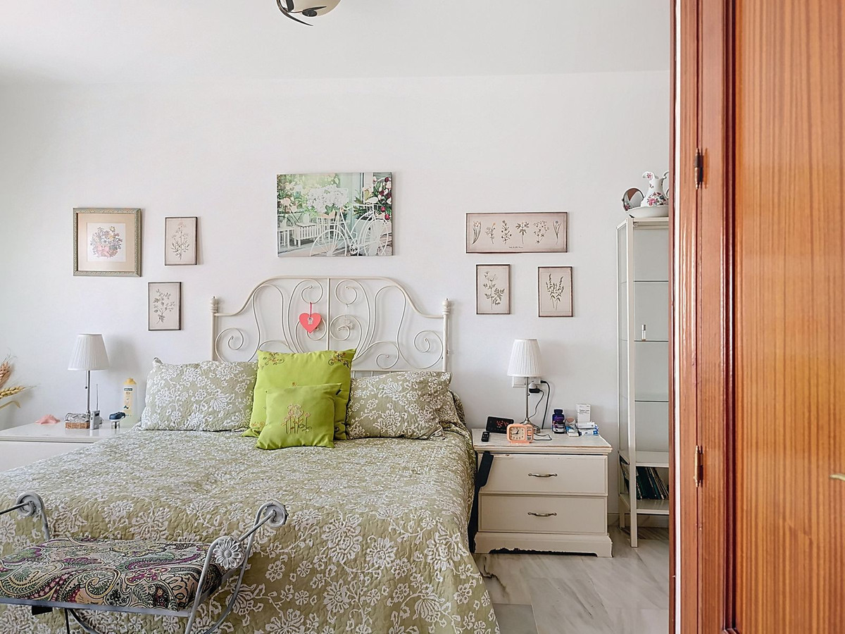 3 Bed Townhouse for sale in Fuengirola Costa Del Sol, Málaga, Spain