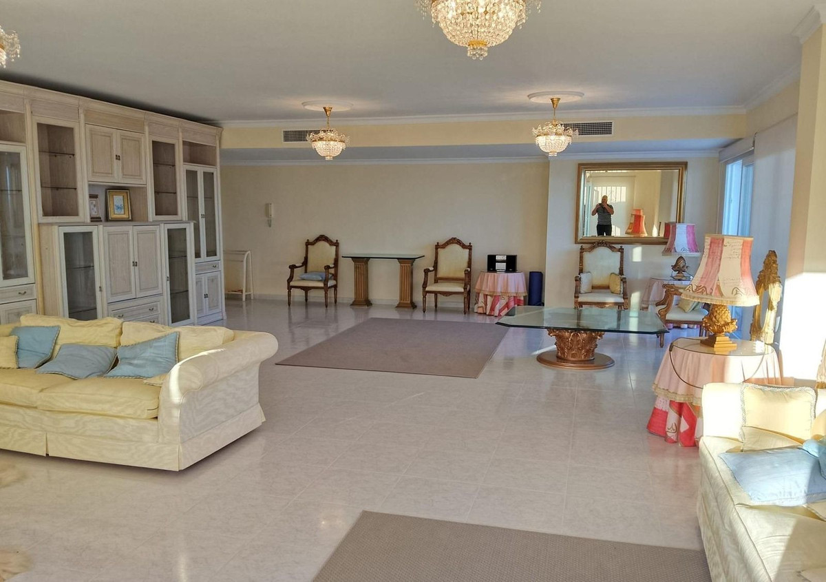 Se vende Villa - Chalet de 5 dormitorios en Costa Calida, Murcia, España