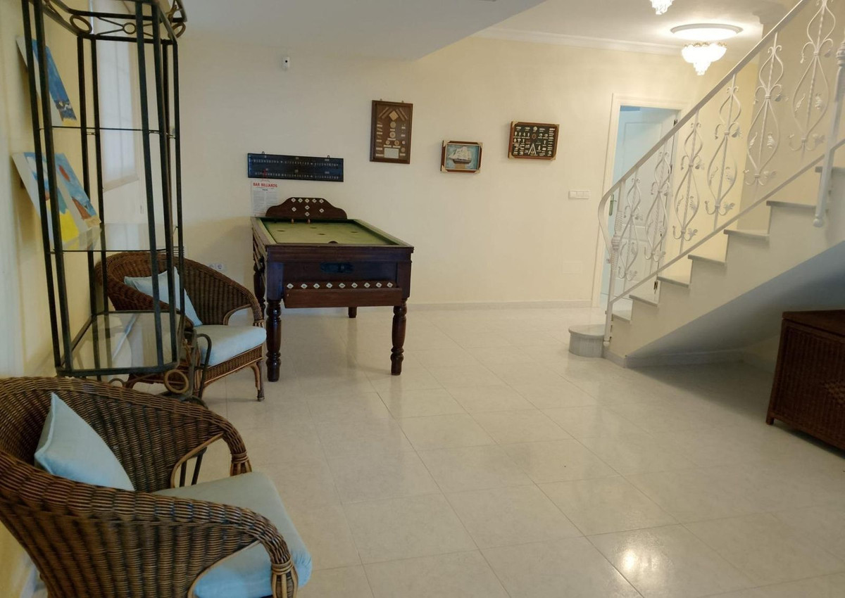 Se vende Villa - Chalet de 5 dormitorios en Costa Calida, Murcia, España