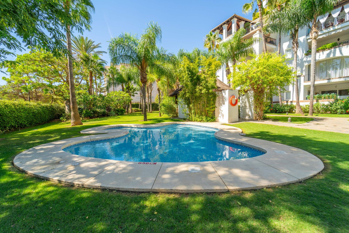 2 Bed Apartment for sale in Torremolinos Costa Del Sol, Málaga, Spain